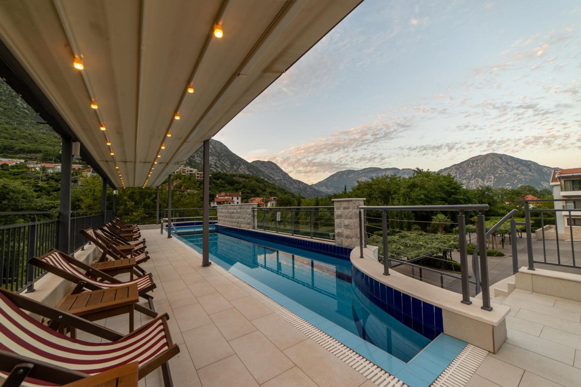 Green Bay Apartments Morinj Kotor Exterior foto